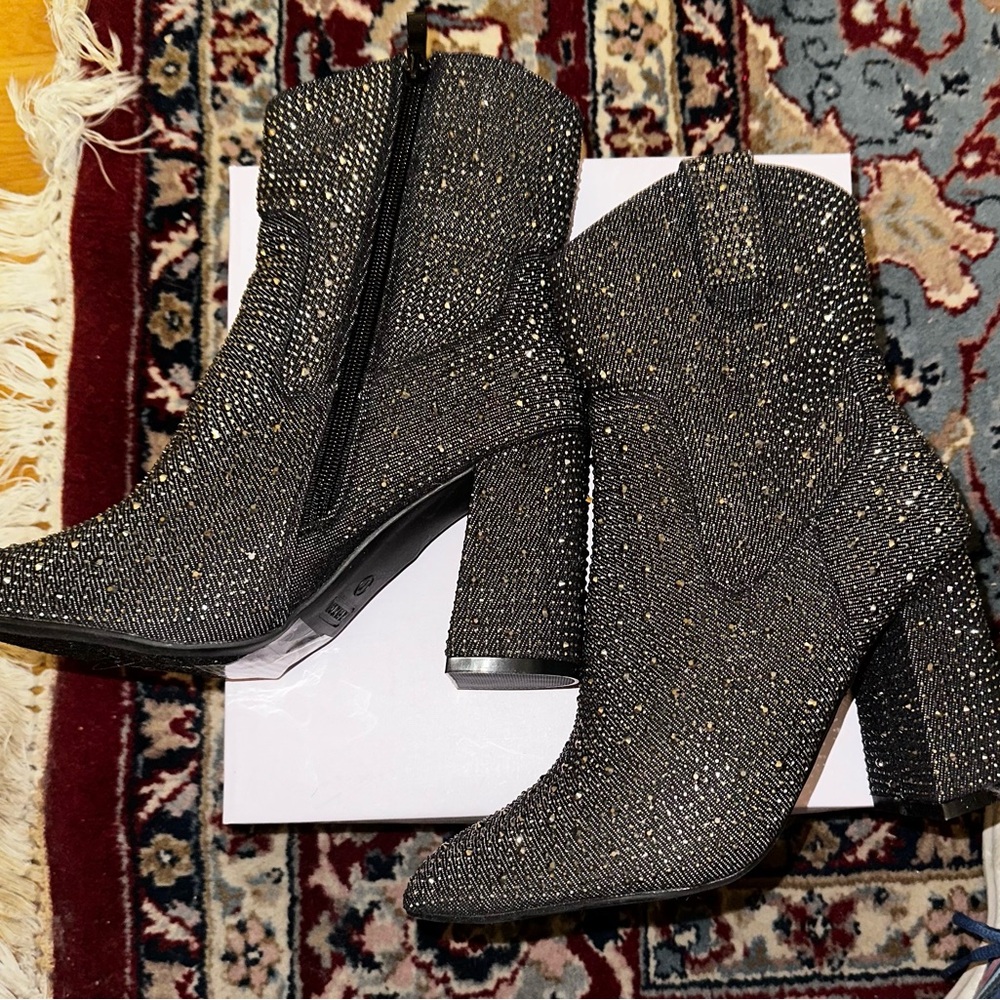 TOP Moda Alias-1 Sparkling Black and Silver Heeled Boots